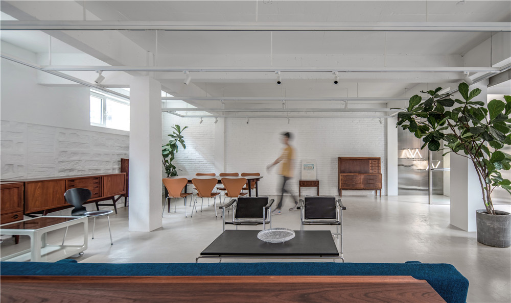 私人工作室如何装修设计吸引人？